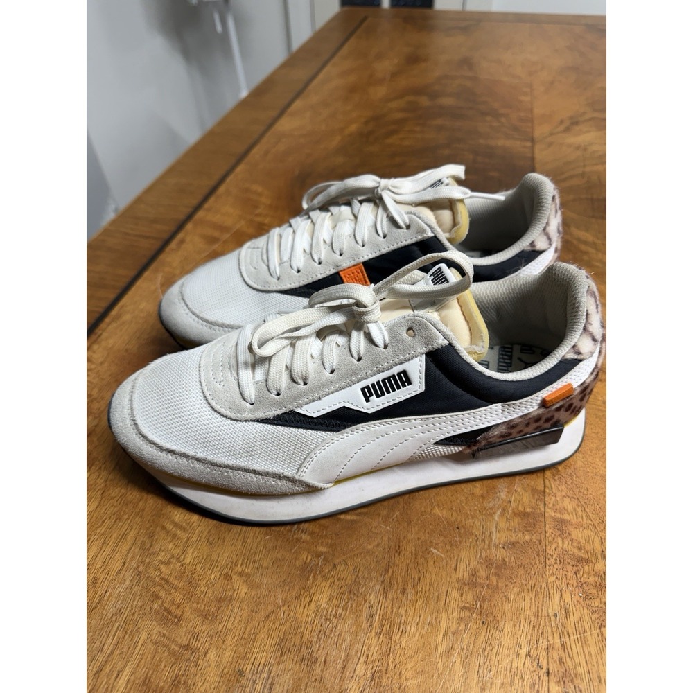 PUMA FUTURE Rider Wildcats‎ Shoe- 374768-01 Women's 9.5 Sneakers Big Cat Print